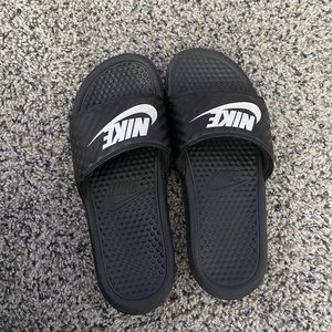 Black Nike slides